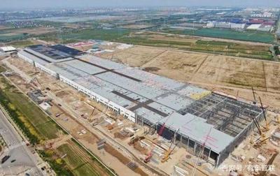 国产“减配版”Model 3 32.8万元起售，你会买单吗？